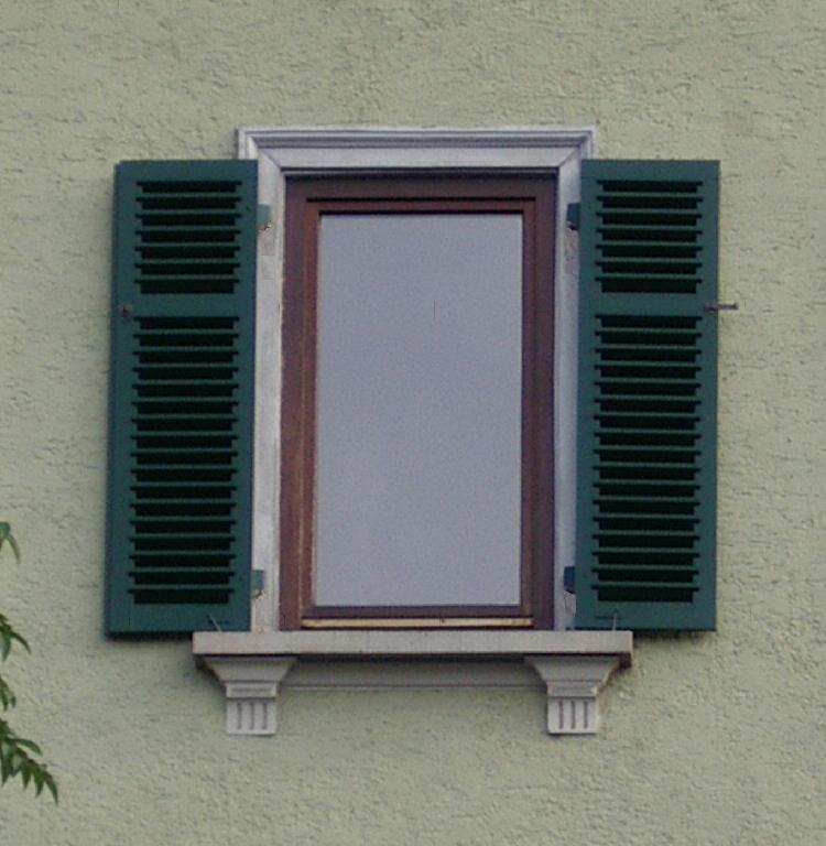 Klassische Klappläden