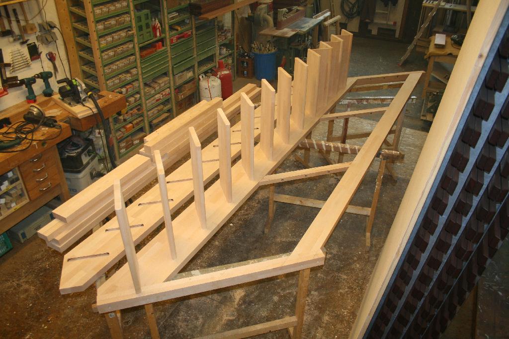 Vormontage der Treppe in der Werkstatt