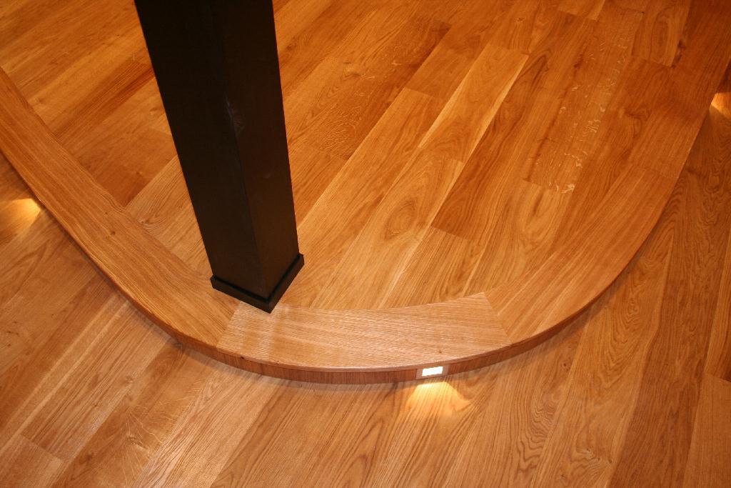Passgenau bis ins Detail: Dielen am Innenradius