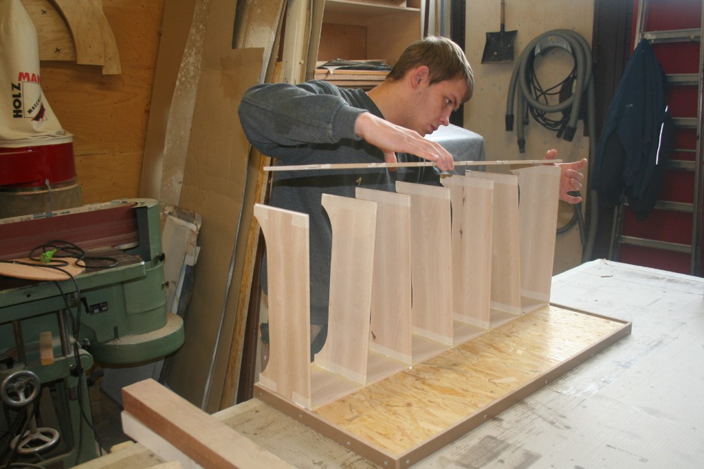 Handwerkliche Fertigung - Korpusbau des Sideboards