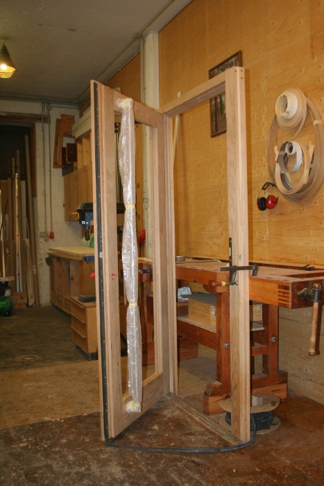 Türrahmen im Bau in der Werkstatt